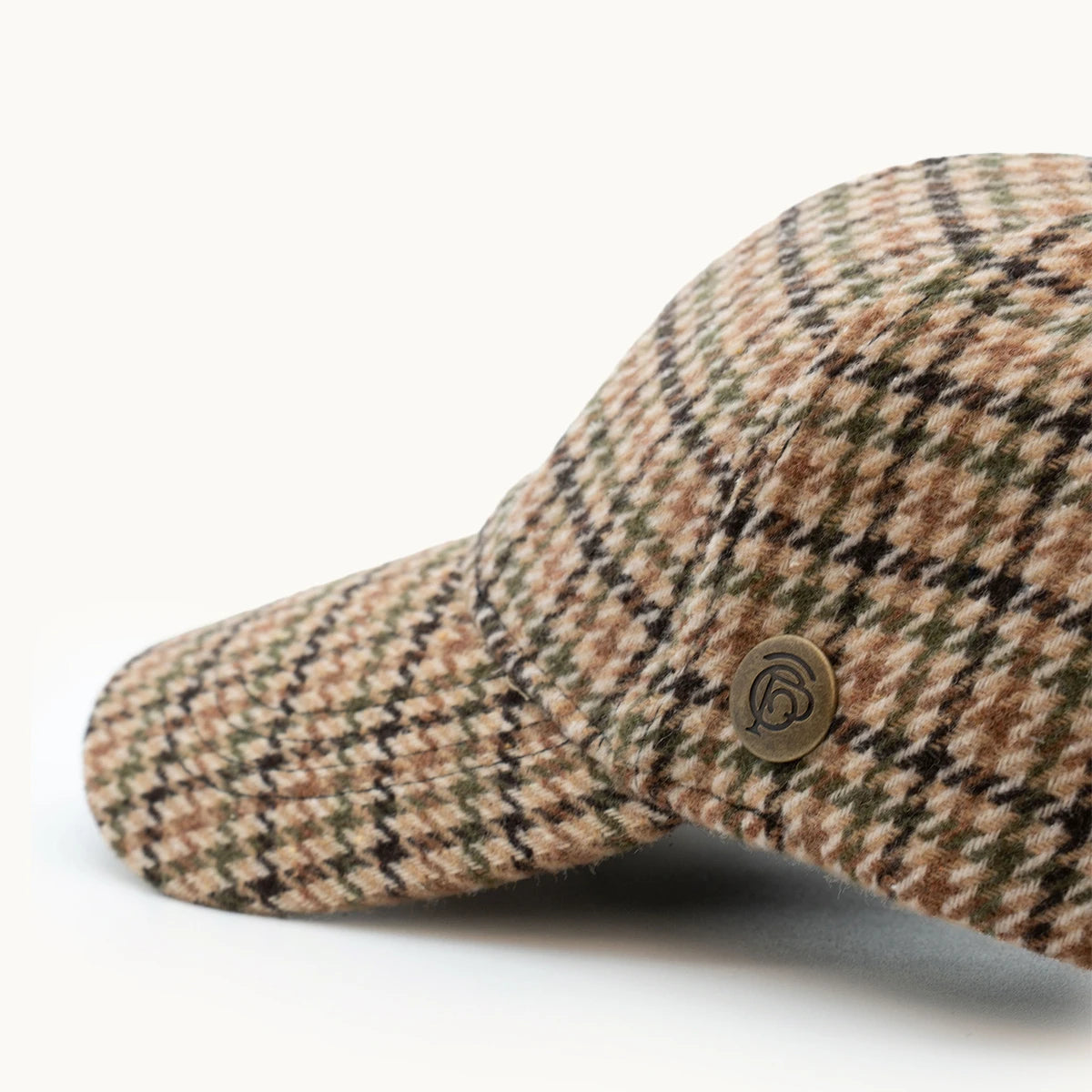 Gorra Paula Clásic Equestrian Beige y Marrón vista lateral - sompaula