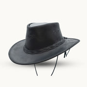 Detalle del sombrero Aussie Eagle negro