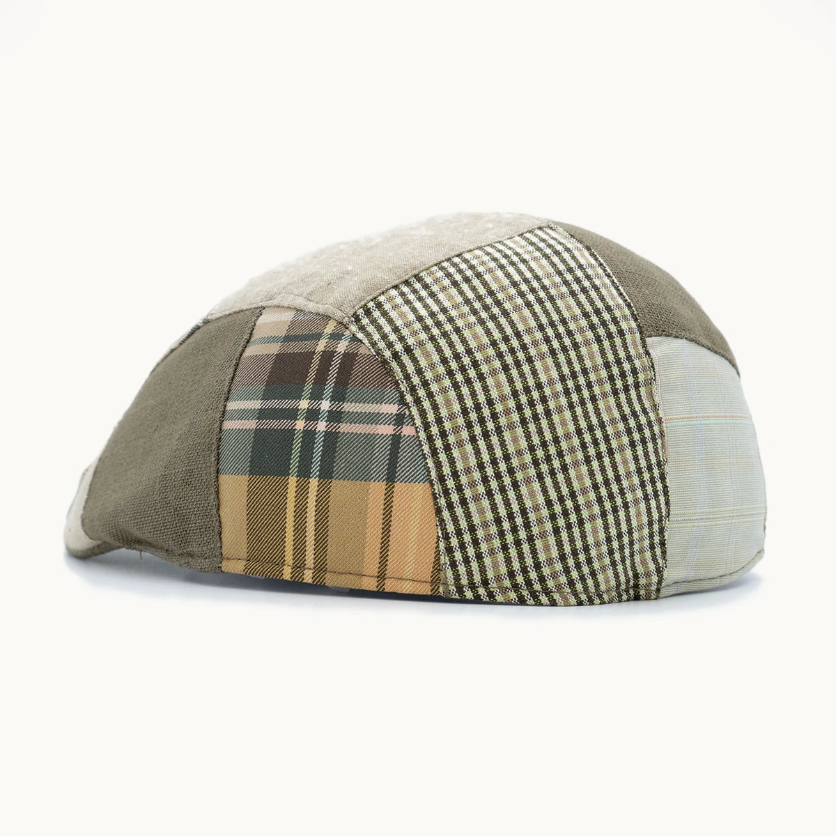 gorra patchwork parte trasera verde y tierra ajuste