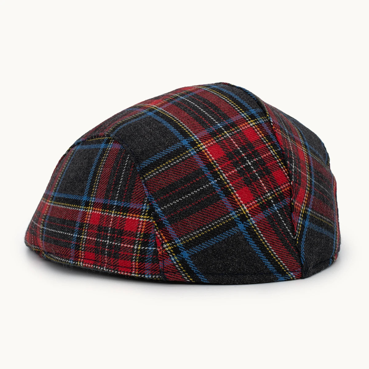 Gorra Heritage de lana roja con diseño tartán escocés Gorras Paula vista lateral